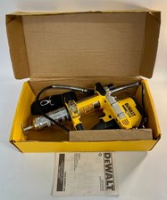 DEWALT DCGG571 Grease Gun 20V MAX Li-Ion 10,000 PSI Variable Speed - TOOL ONLY