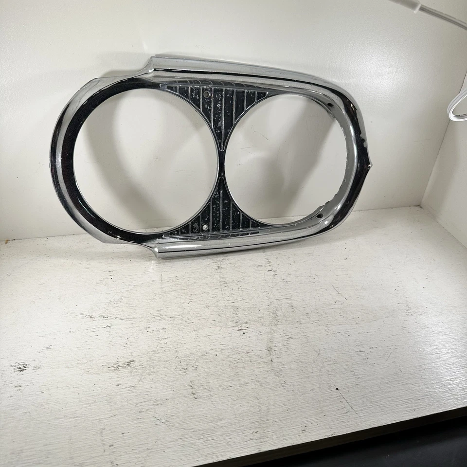 OEM Set 9773984 GM 1964 Pontiac Catalina Bonneville Grand Prix Headlight Bezels - Image 3 of 4