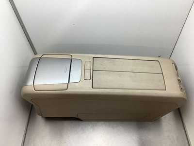 Lexus RX 330 - 350 - 400H 2007 Mittelkonsole 5881348020 MBL32237