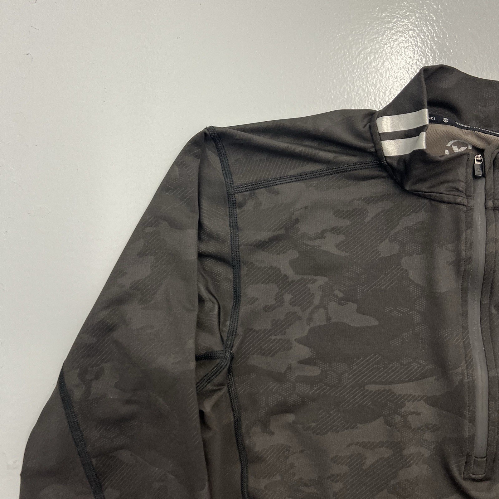 Virus Performance Jacket Medium Black Camo 1/4 Zi… - image 4