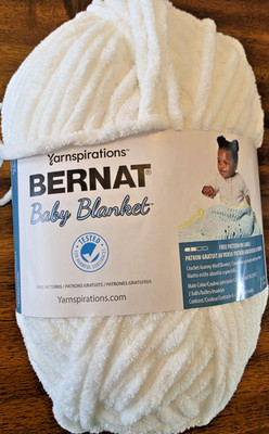 Bernat Baby Blanket Yarn Big Ball 10.5 oz super bulky size 6 White