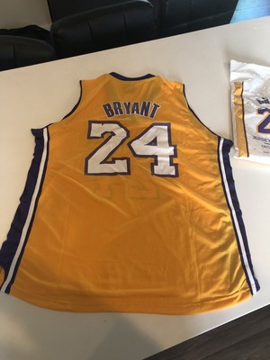 retired lakers jerseys staples center