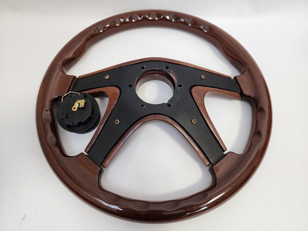 ナルディ GARA4 ガラ4 Nardi Gara 4/4 Black Leather Center Pad Steering Wheel