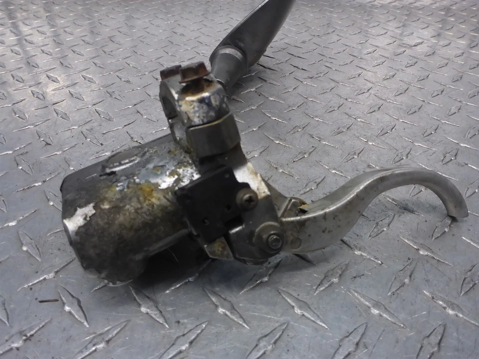 07 Hyosung GV650 GV 650 Front Brake Master Cylinder Mirror Lever - Image 3 of 4