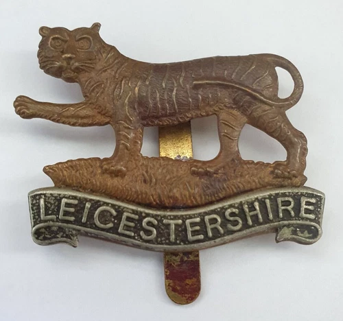 British Army Leicestershire Regiment Cap Hat Badge. Slider to Rear.