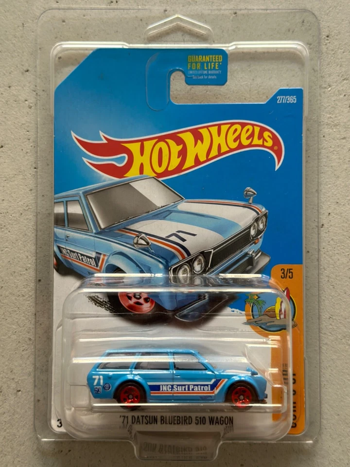 Hot Wheels 71 Datsun Bluebird 510 Wagon 2015 Surf's Up con protector Skyline Foto 2 de 3