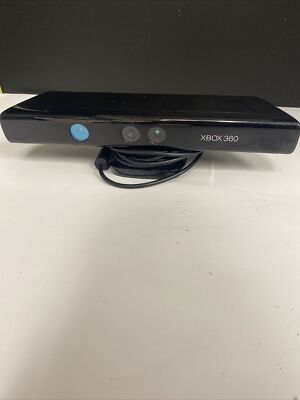 XBOX 360 MODEL 1414 KINECT  MOTION SENSOR CAMERA !