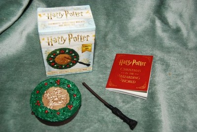 Harry Potter Light Up Christmas Wreath and Wand Ornament