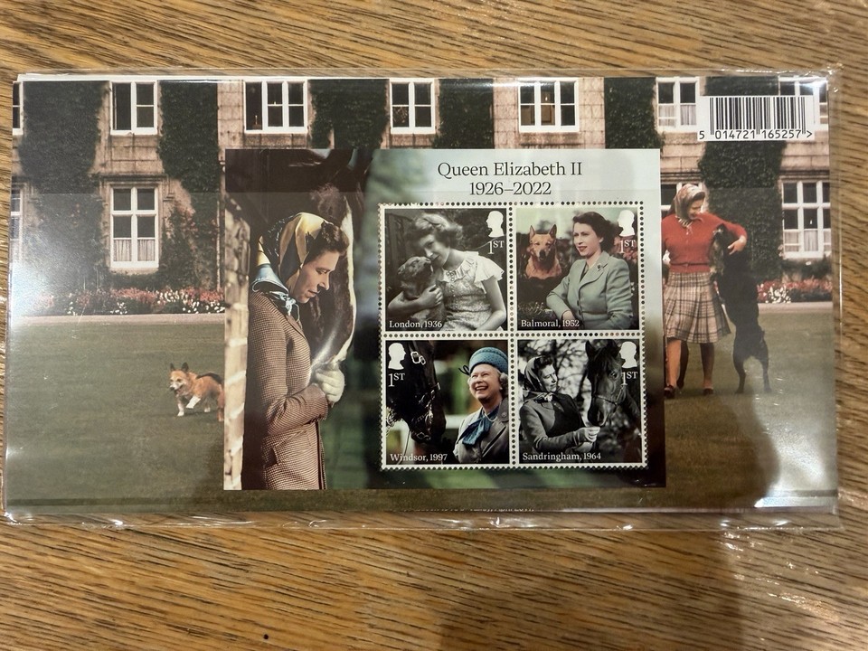 Royal Mail Presentation Pack No. 681 Queen Elizabeth II 1st Decimal ...