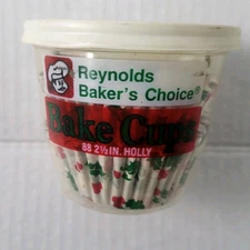 vintage Reynolds bakers choice bake cups Holly leaves 1989 open