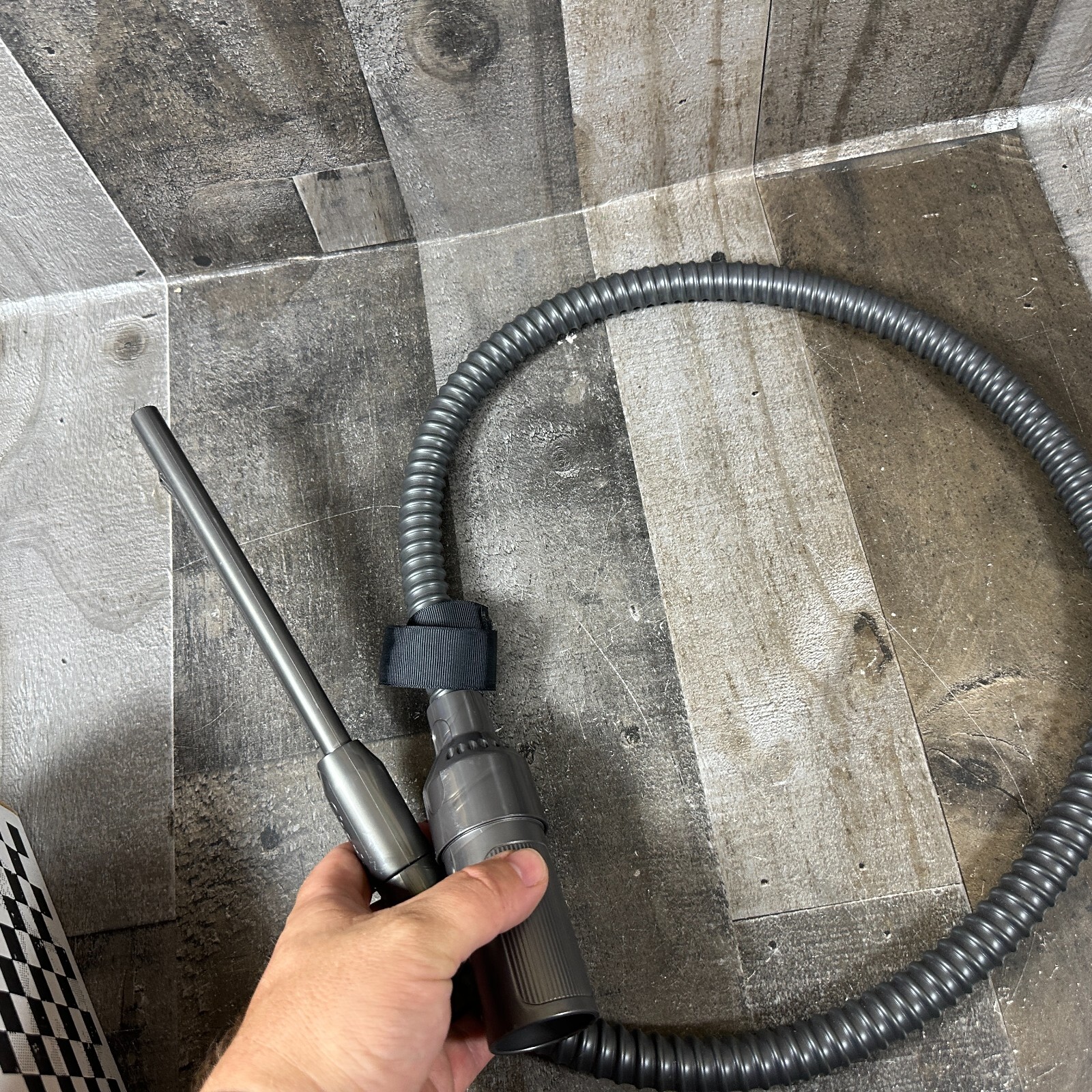 Shark Vacuum Hose with Combo Crevice / Brush Keyboard Car Tool Adapter