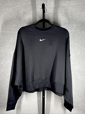 nike oversized crop top