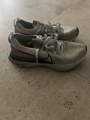 Size 8.5 - Nike React Infinity Run Pink Blast