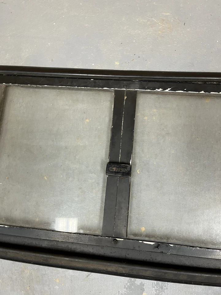 Toyota Pickup Truck Standard Cab Rear Sliding Window Back Glass 1984-1995 OEM - Image 4 of 4