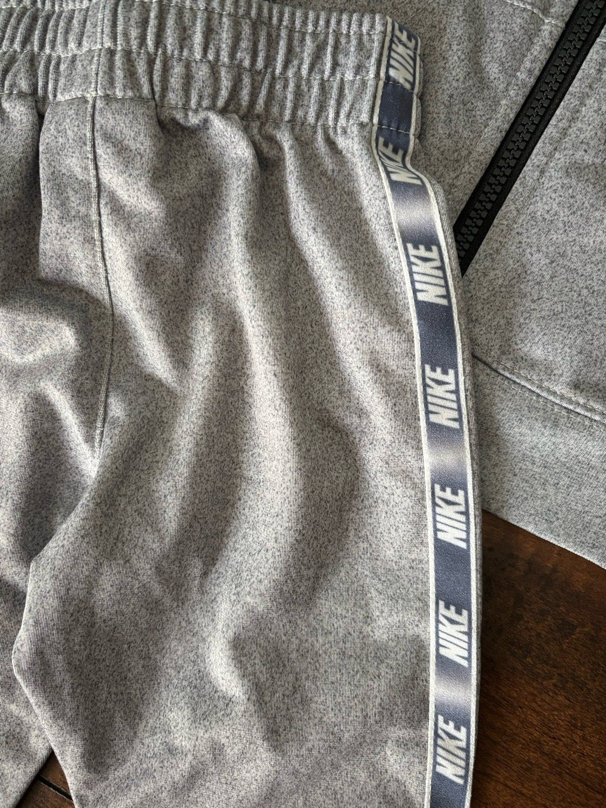 NIKE Boys 2 Piece Set Full Zip Jacket & Pants Size 2T Gray w/Blue