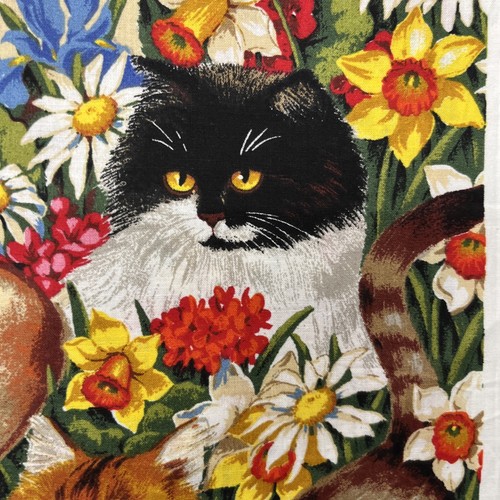 Cat Fabric Daisy Kingdom Paws In Flower 1998 USA Whimsy Floral 44 Inch 1.3 Yards - Picture 12 of 17