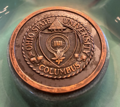 OHIO STATE UNIVERSITY- COLUMBUS~ MINT ~ Roseville Pottery The Hyde Park Ashtray
