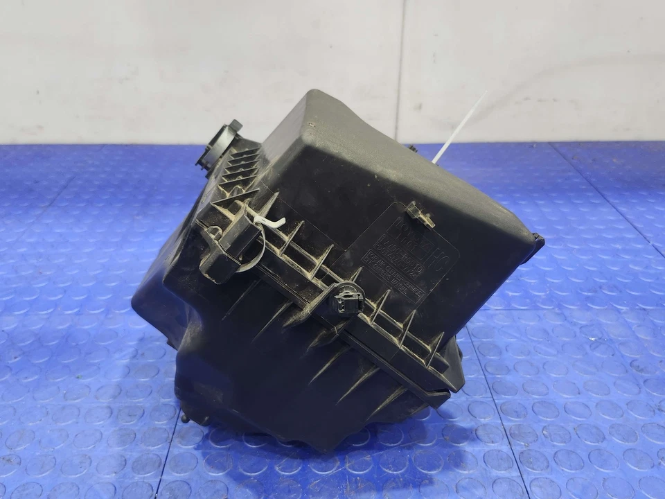 Toyota RAV4 2019-2025 motor 2,5 L conjunto de caja de filtro de aire OEM 17700F0011 Foto 3 de 4