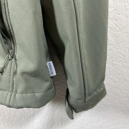 Magellan Outdoors Men's Sz L Polyester Softshell Fleece Lined Olive Green Jacket image 6