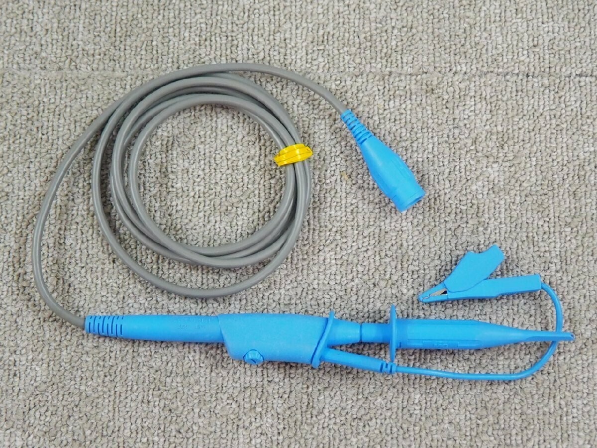 Propagation of Radiowaves 伝搬 無線 電波 電磁波 YOKOGAWA 700929 10:1 probe high voltage insulated for BNC