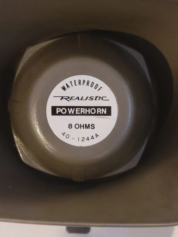 Radioshack/Realistic Powerhorn 4" Waterproof Speaker, 8 Ohms, 40-1244A - Image 3 of 4