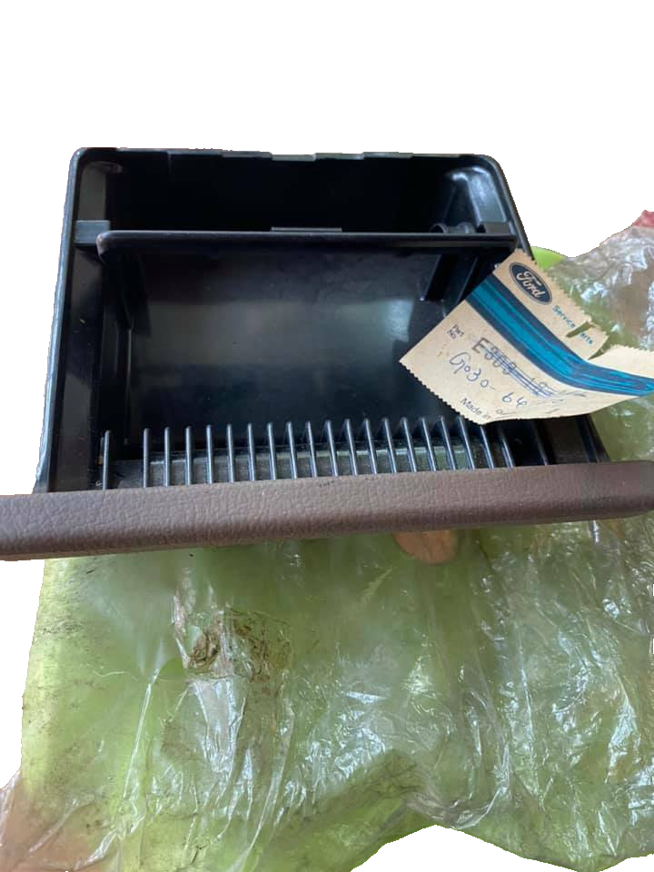 mazda 626 Sedan DX LX SLE 1984 ASHTRAY Genuine Part NOS JAPAN. | eBay