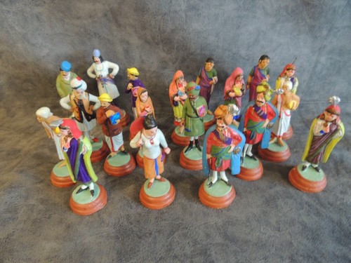 19 antike handbemalte Indien Figuren aus Ton Terrakotta 2 7/8 cm groß - Bild 2 von 5