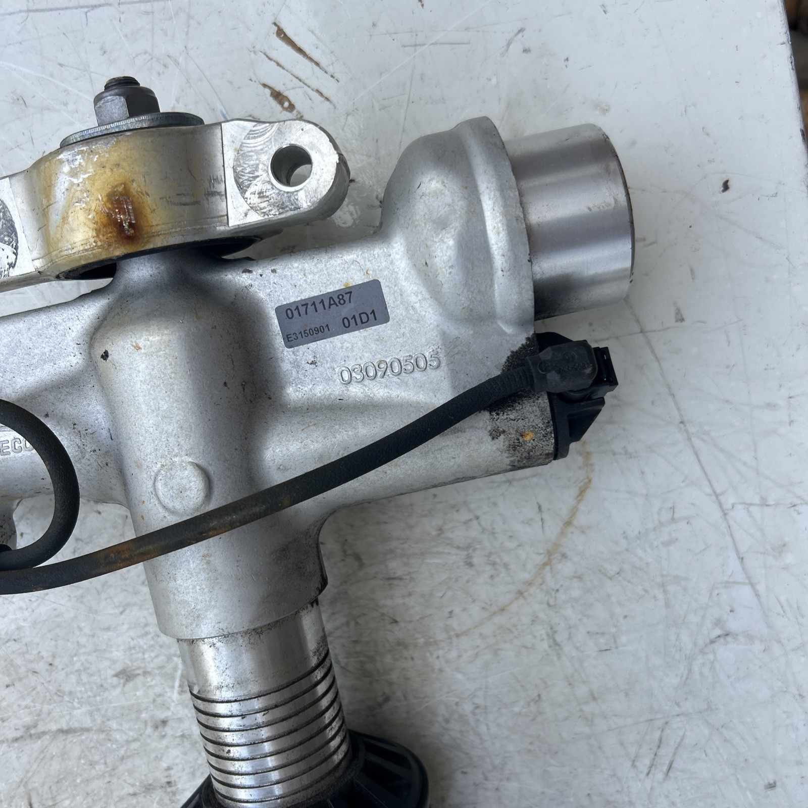 2016 MCLAREN 540C REAR LEFT SUSPENSION STRUT SHOCK @ 13B1112CP 01711A87