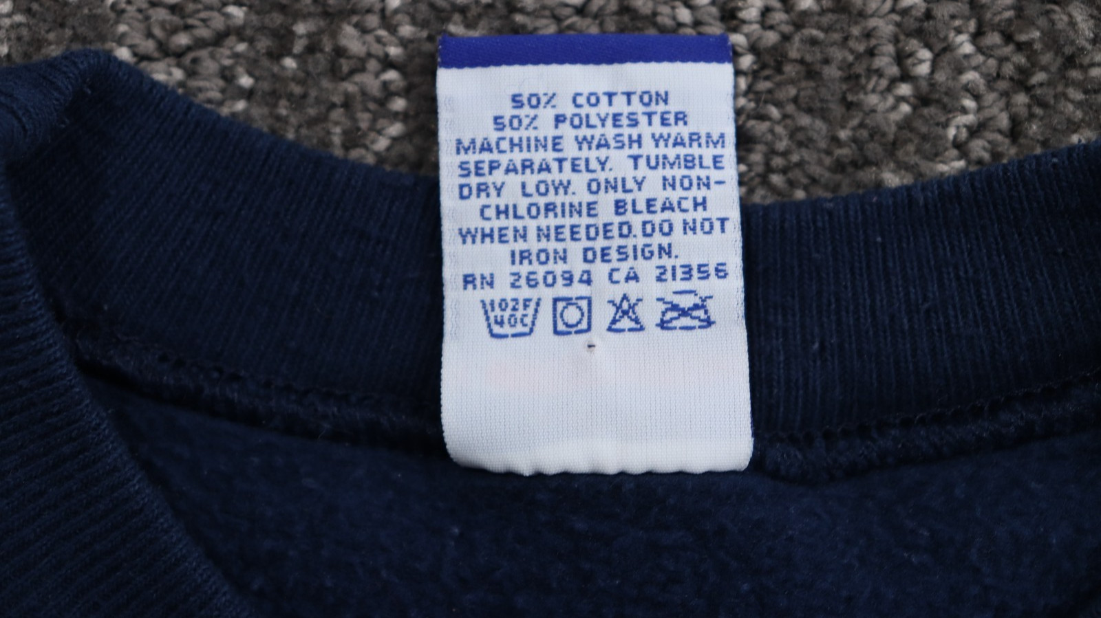 Champion Basic Training VTG 90s Martha's Vineyard… - image 5