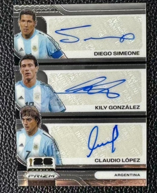 Diego Simeone/Kily Gonzalez/Claudio Lopez 2026 Prizm FIFA World Cup Triple Auto