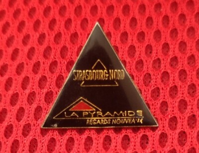 Pin's Strasbourg Nord - La Pyramide - Neue Blicke 