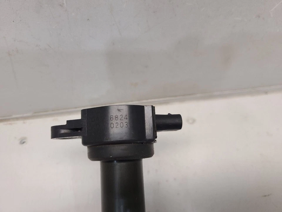 Jeep Compass 2007-16 (2,4 L/AT) bobina de encendido n.º de parte: 4606824AB Foto 2 de 4