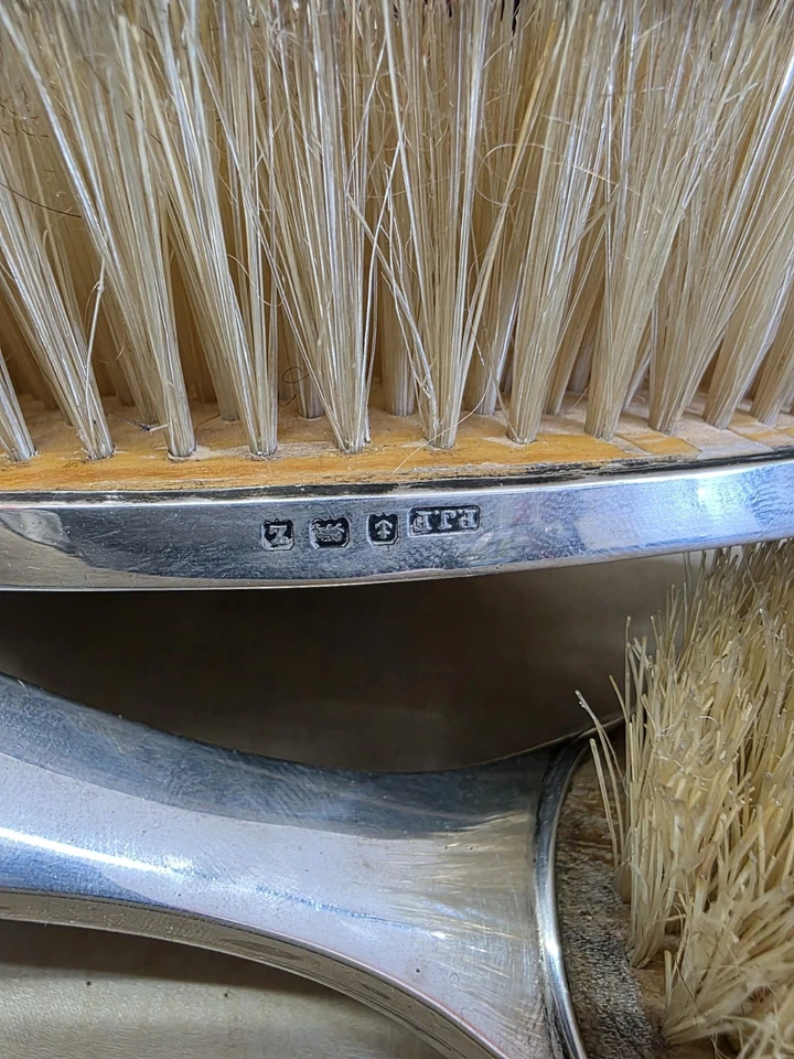 Antique J.W. Ogden & Sons Ltd East Anglian Fine Art & Antiques Art Deco silver - Image 4 of 4