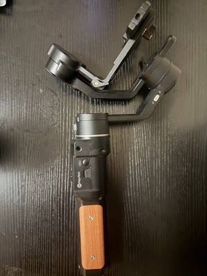 FeiyuTech AK2000C 3-Axis Camera Gimbal Stabilizer for Sony/canon Barely Used