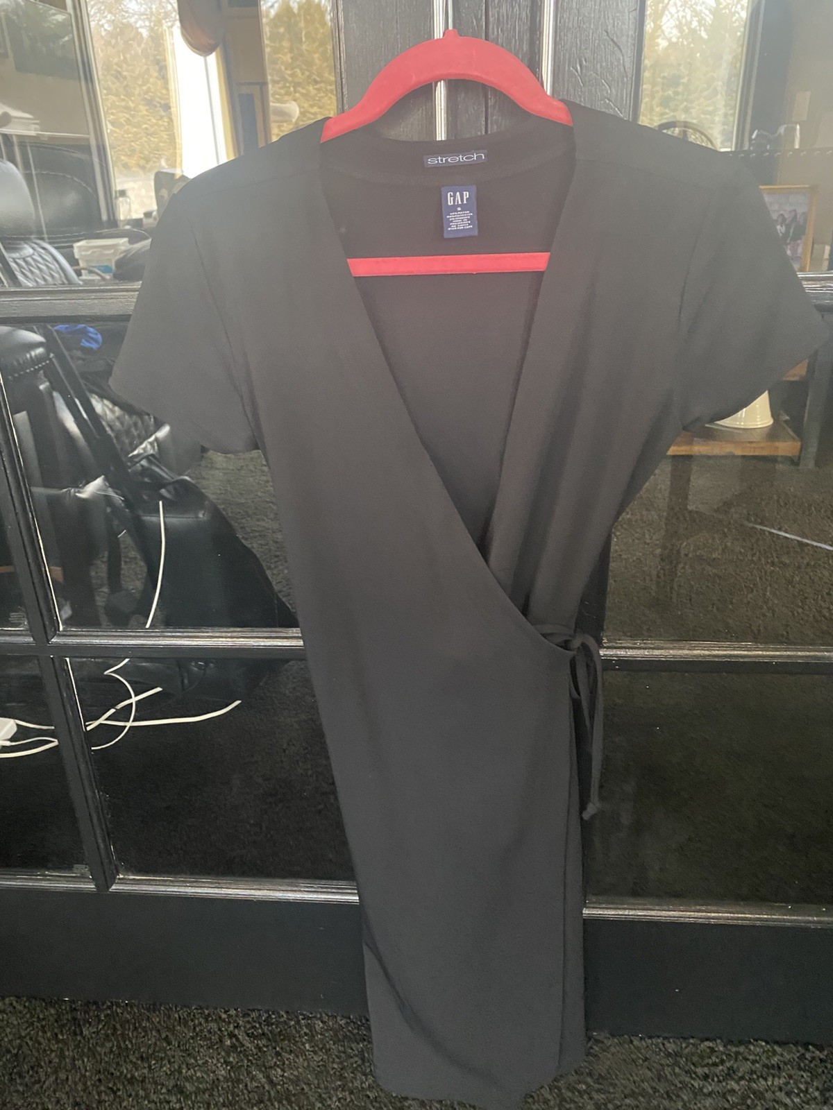 GAP Stretch Wrap Dress Small Solid Black MIDI KNE… - image 1