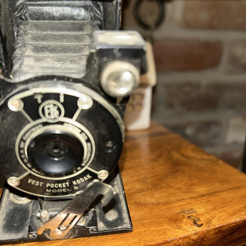 ca 1920s Antique Vest Pocket Kodak Series III Folding Camera Black  UNTESTED