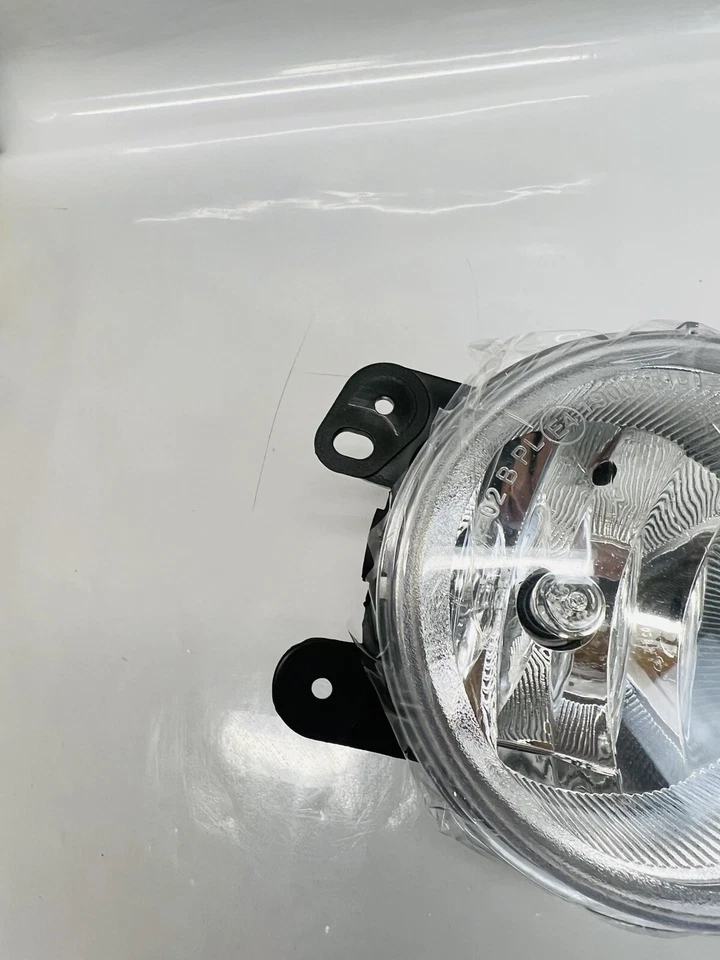 5182026AA 2010-2020 Dodge Journey Jeep Wrangler Jeep Cherokee luz antiniebla izquierda derecha Foto 4 de 4