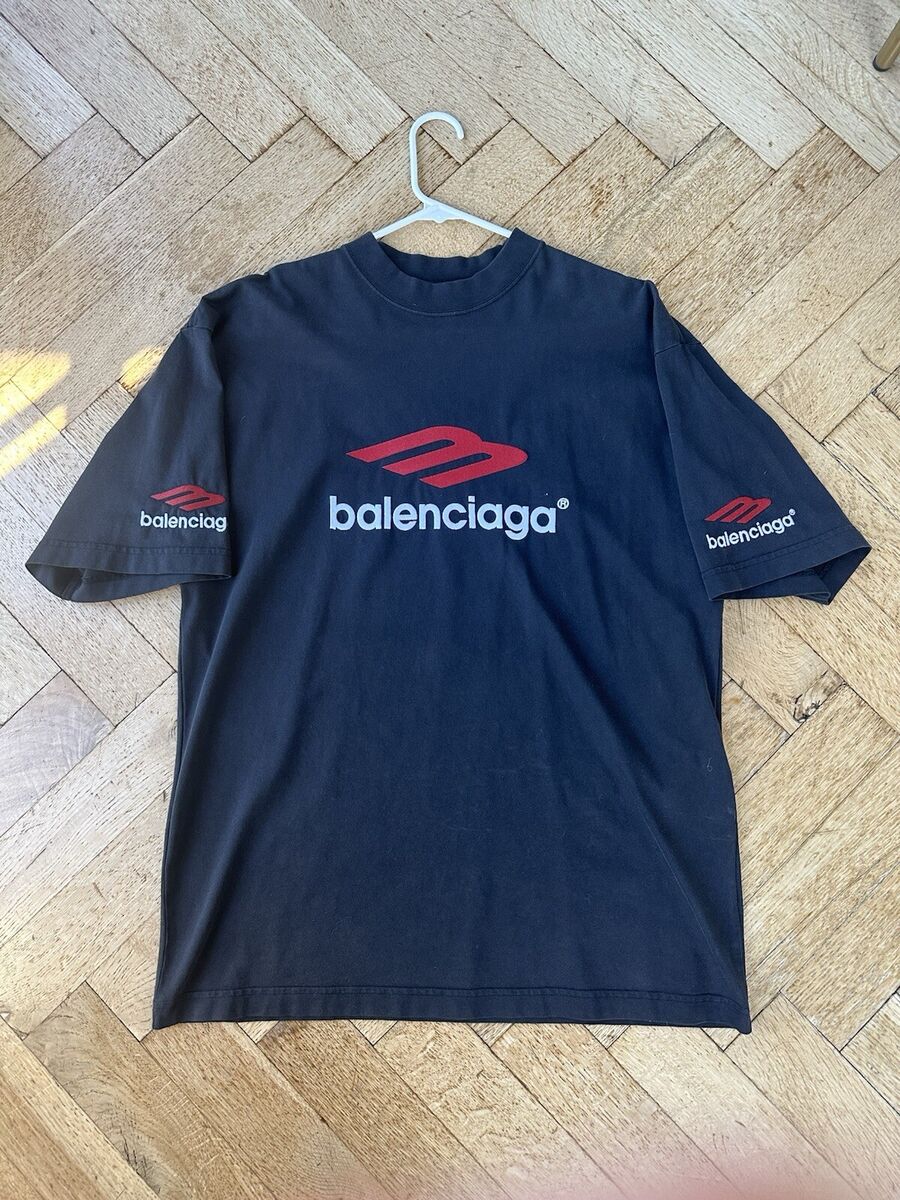 BRAND NEW Balenciaga 3B Sports Icon T-Shirt - Size XS BRAND NEW Balenciaga 3B Sports Icon T-Shirt - Size XS