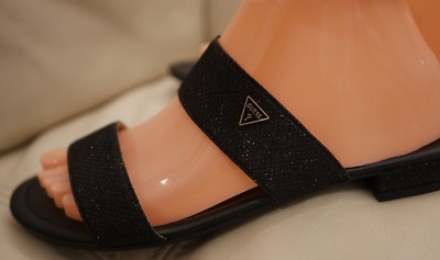 NEW WOMEN'S BLACK FABRIC SPARKLE GUESS SANDAL FLIP FLOP KORINE4  SIZE   8