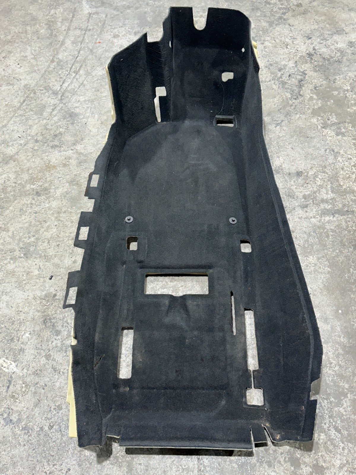 Audi R8 2017 FRONT+LEFT Carpet