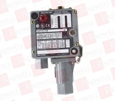 ALLEN BRADLEY 836T-T351JX9 / 836TT351JX9 (USED)