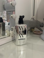 Color Wow Extra Strength Dream Coat Ultra Moisturizing Anti Frizz Treatment.