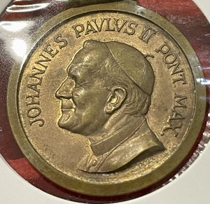 Pope John Paul II Bronze Catholic Medal Papal Coat of Arms Religious PendantPope