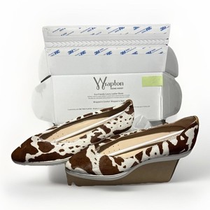 Wrapton On Point Palomino Camel Flats Shoes Brown Women's size 39 NWOB Comfy