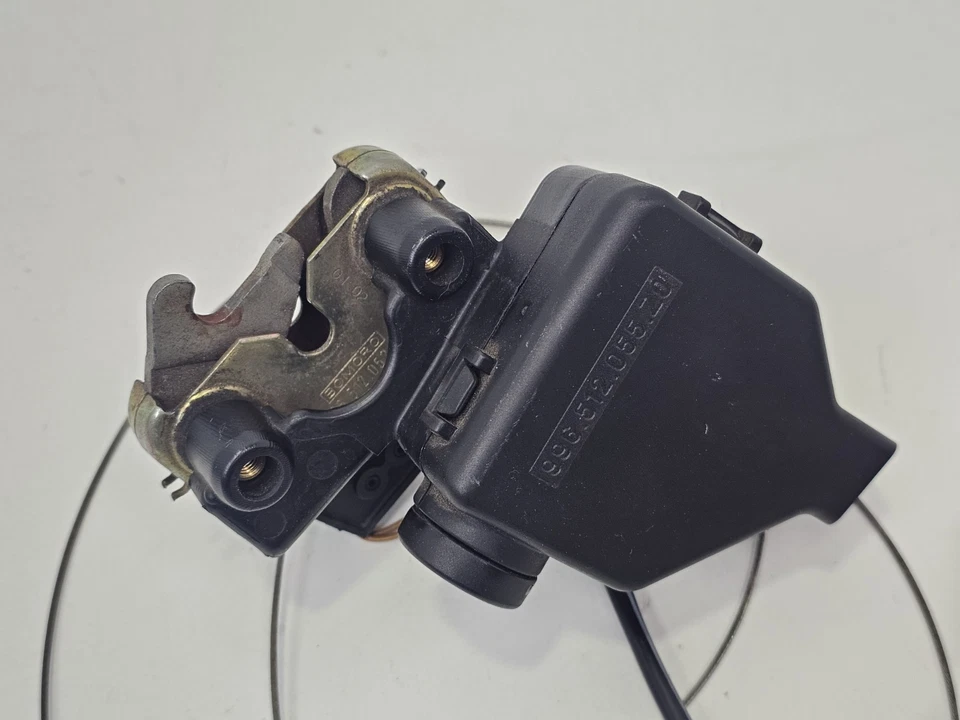 1999-2004 Porsche 911 996 trava traseira do porta-malas trava motor OEM usado - Imagem 2 de 4