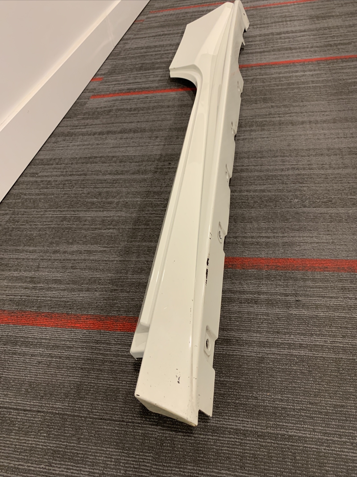 Ferrari 488 GTB Side Skirt, Rocker Panel Left side, OEM 086612300 White color