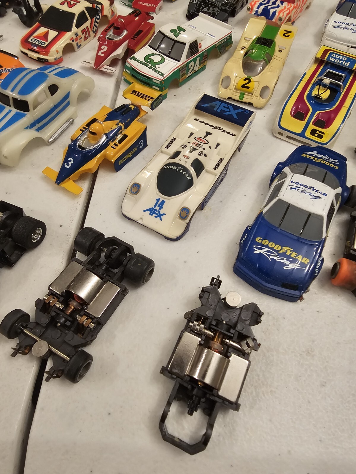 Huge Vintage Slot Car Parts Bodies Chasis Aurora Tyco AFX eBay