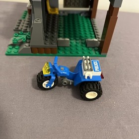 LEGO CITY: Robber's Hideout (4438) 90% Complete, With Manuals, No Mini figures