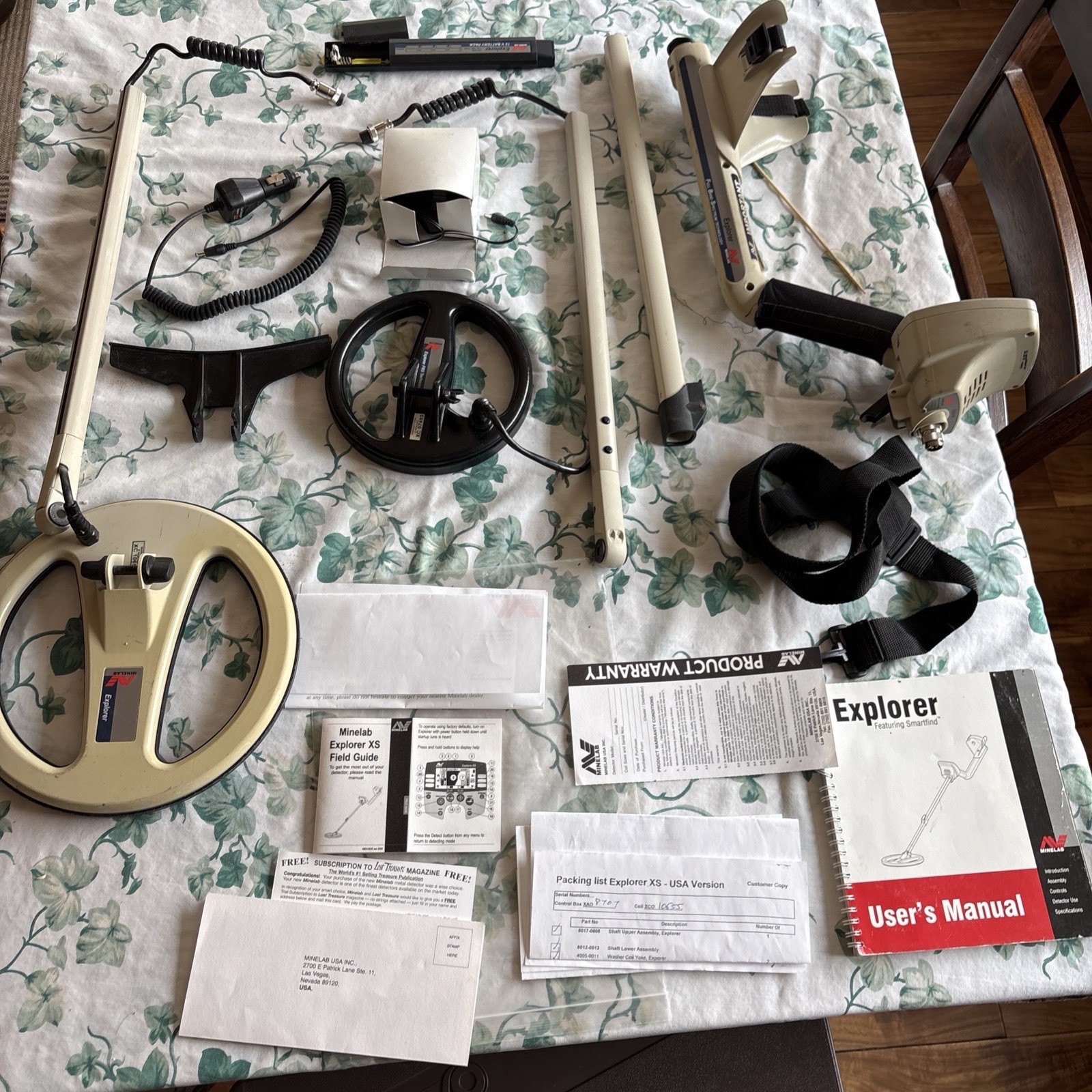 Minelab Explorer XS Ground Search Metal Detector W Box 2 Coils Manuals