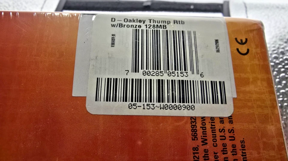 **Sellado de fábrica** Oakley Thump 128 MB Rootbeer con bronce - ¡Muy raro! ¡GRIAL! Foto 3 de 4